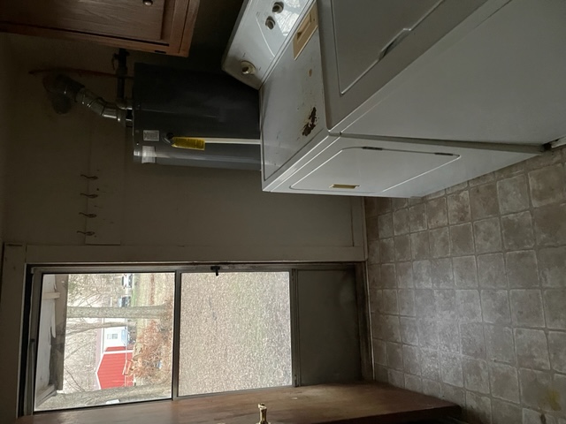 109 S Independence Ave Dearing KS 67340