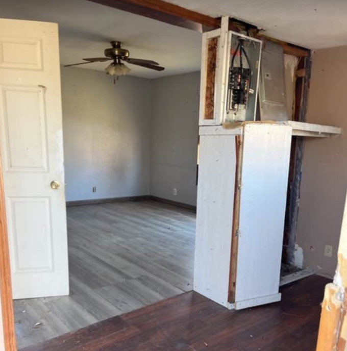 202  E Coal St Buckner IL 62819