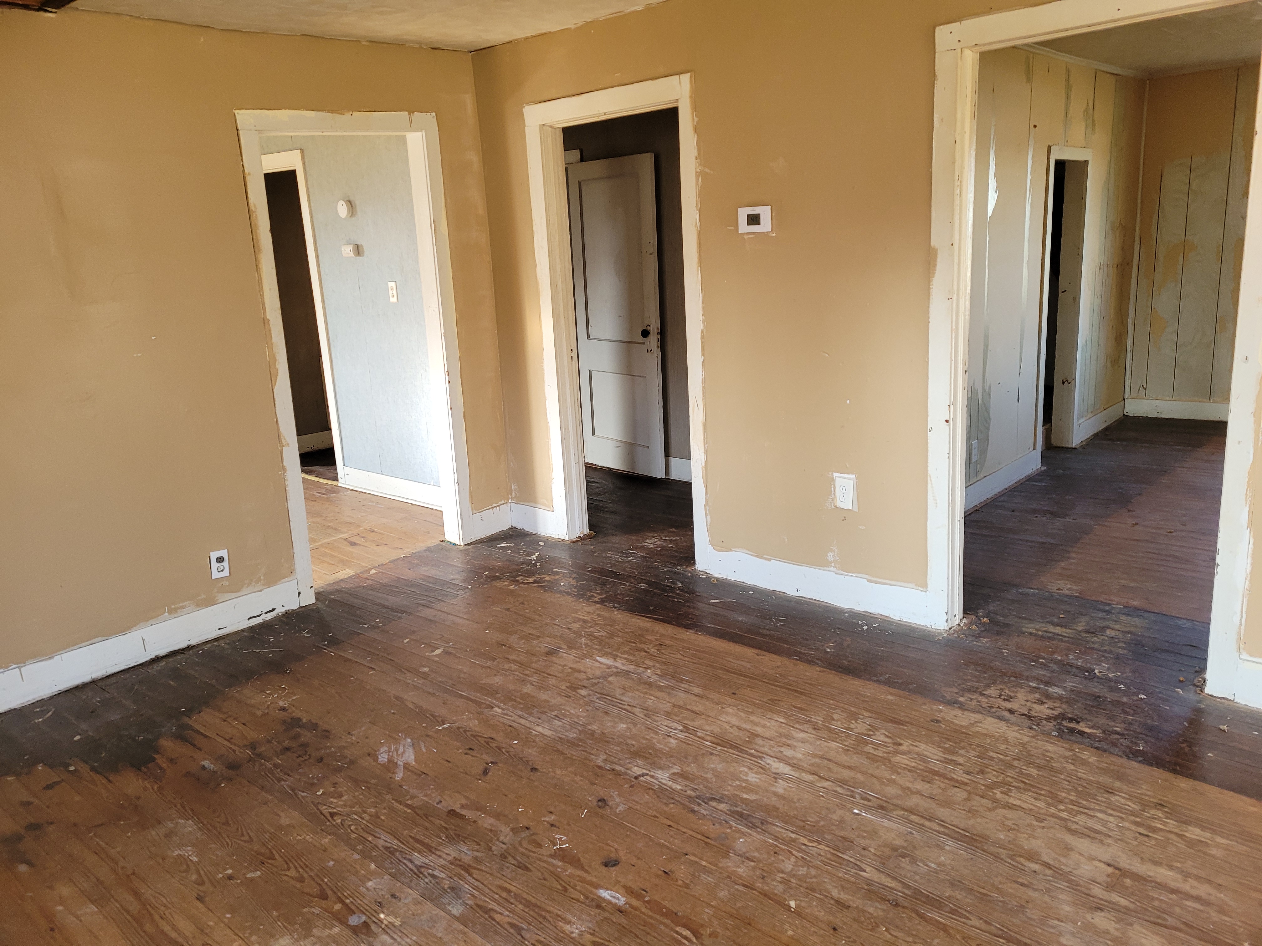 404 N Carroll St Norris City IL 62869