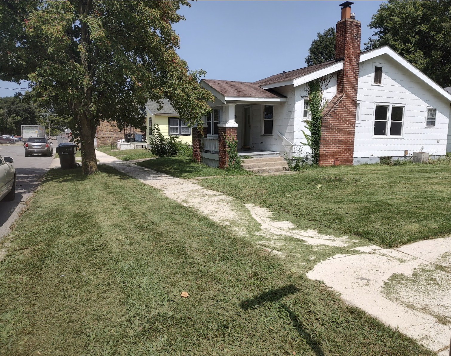 290 S Maffit St Decatur IL 62521