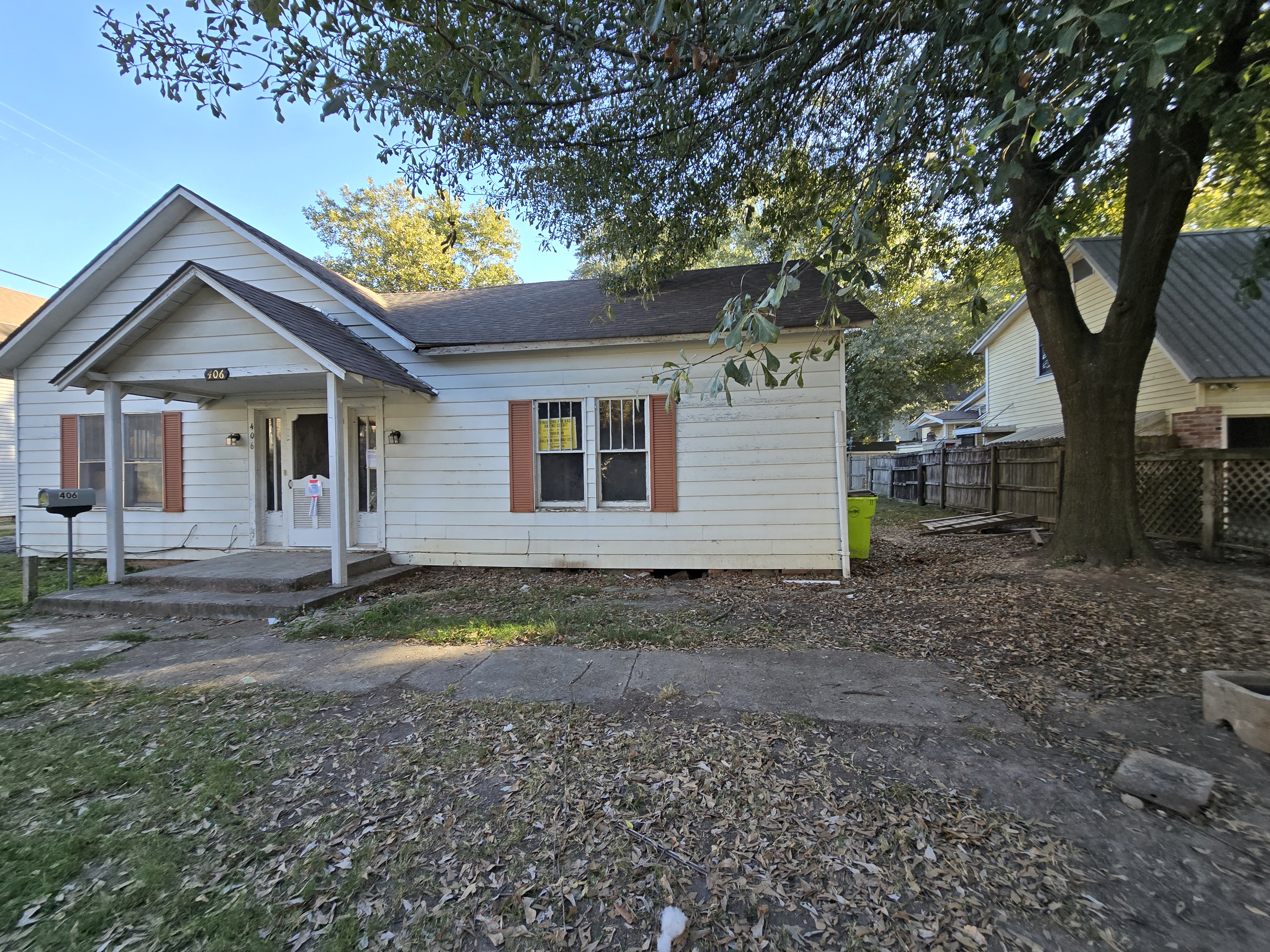 406 E 6th St, Stuttgart, AR 72160