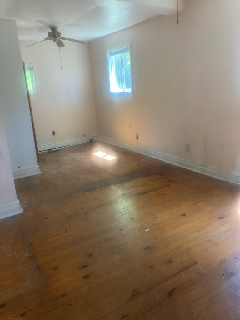 922 Greendale Dr Charleston WV 25302