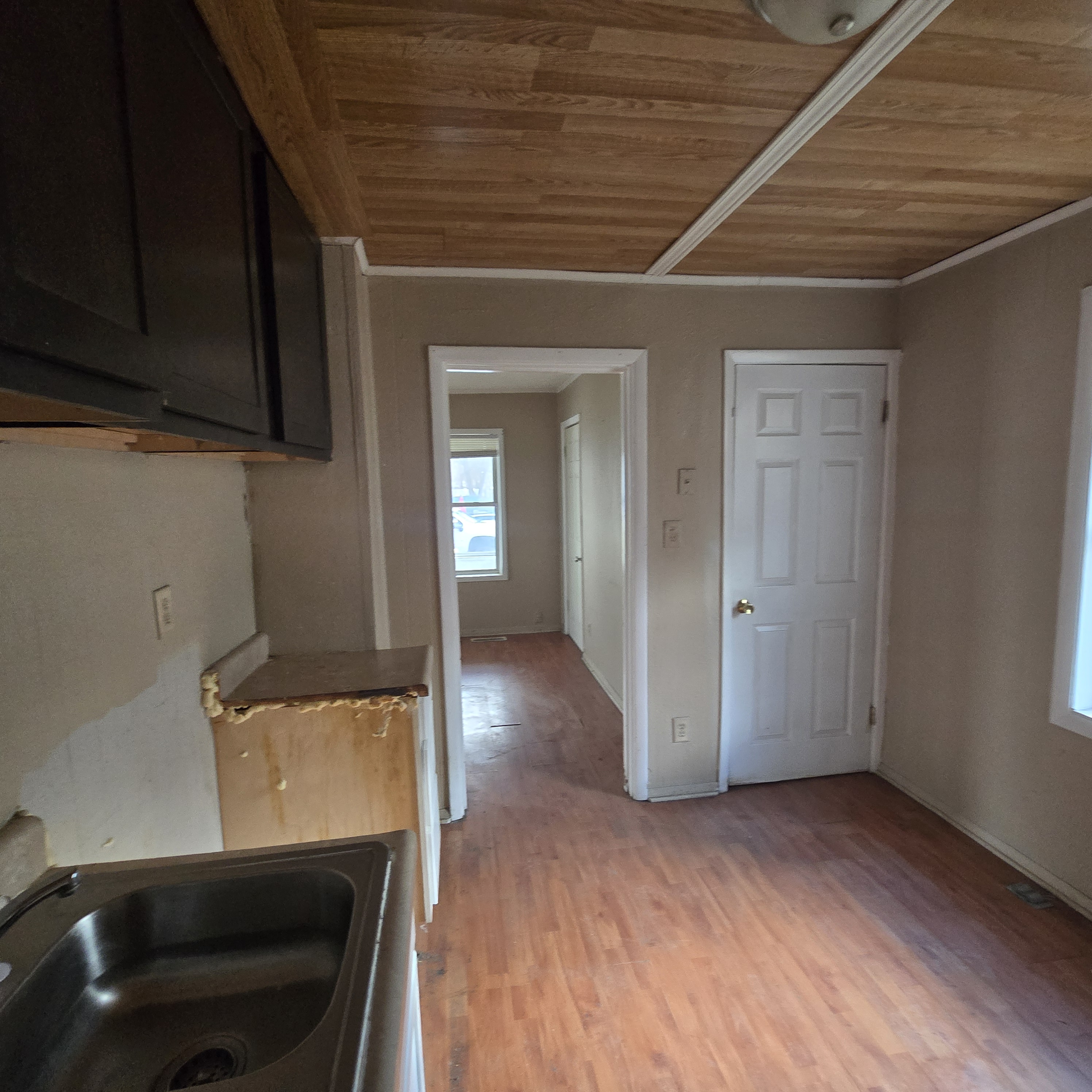 619 NE Rock Island Peoria IL 61603