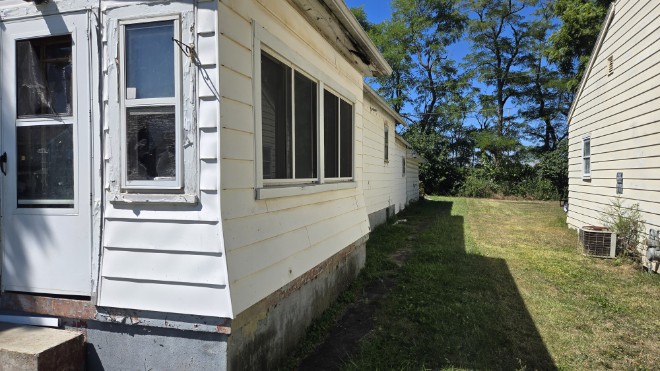 824 South 6th St Richmond IN 47374