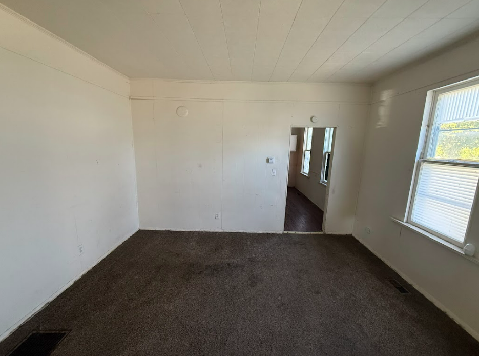 2831 Elm St Toledo OH 43608