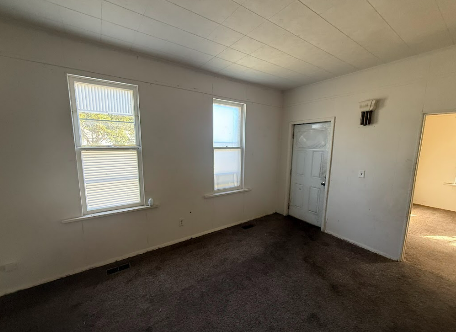 2831 Elm St Toledo OH 43608