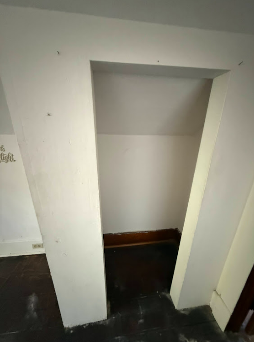 2831 Elm St Toledo OH 43608