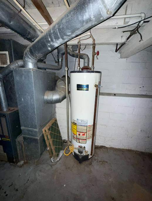 2831 Elm St Toledo OH 43608