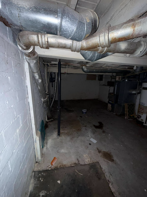 2831 Elm St Toledo OH 43608