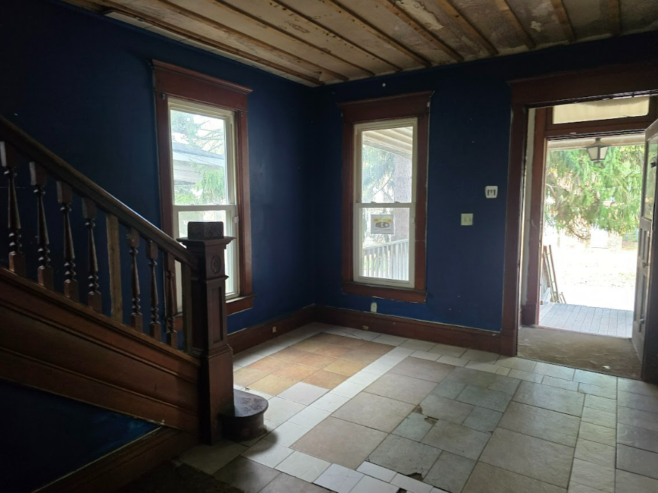 1825 N Peoria Ave Peoria IL 61603