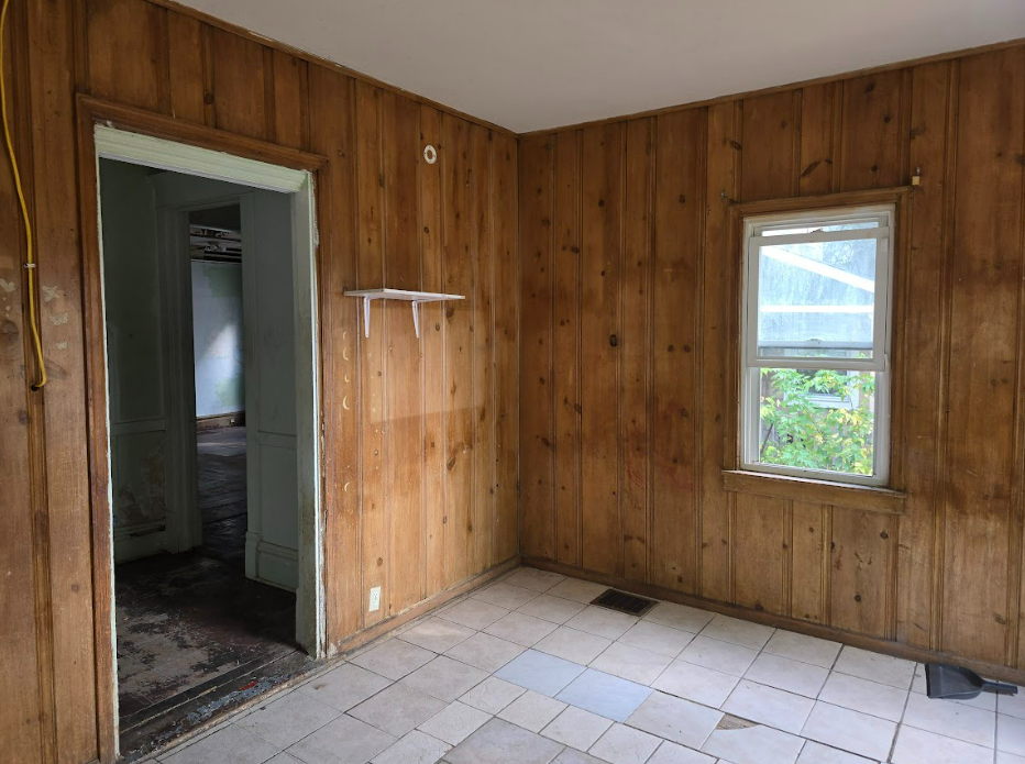 1825 N Peoria Ave Peoria IL 61603