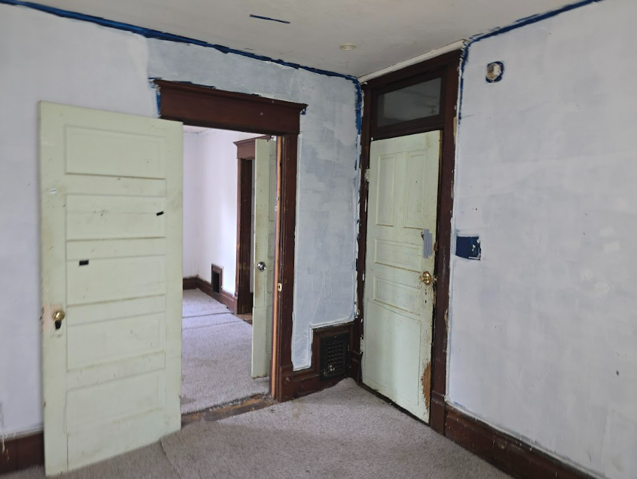 1825 N Peoria Ave Peoria IL 61603