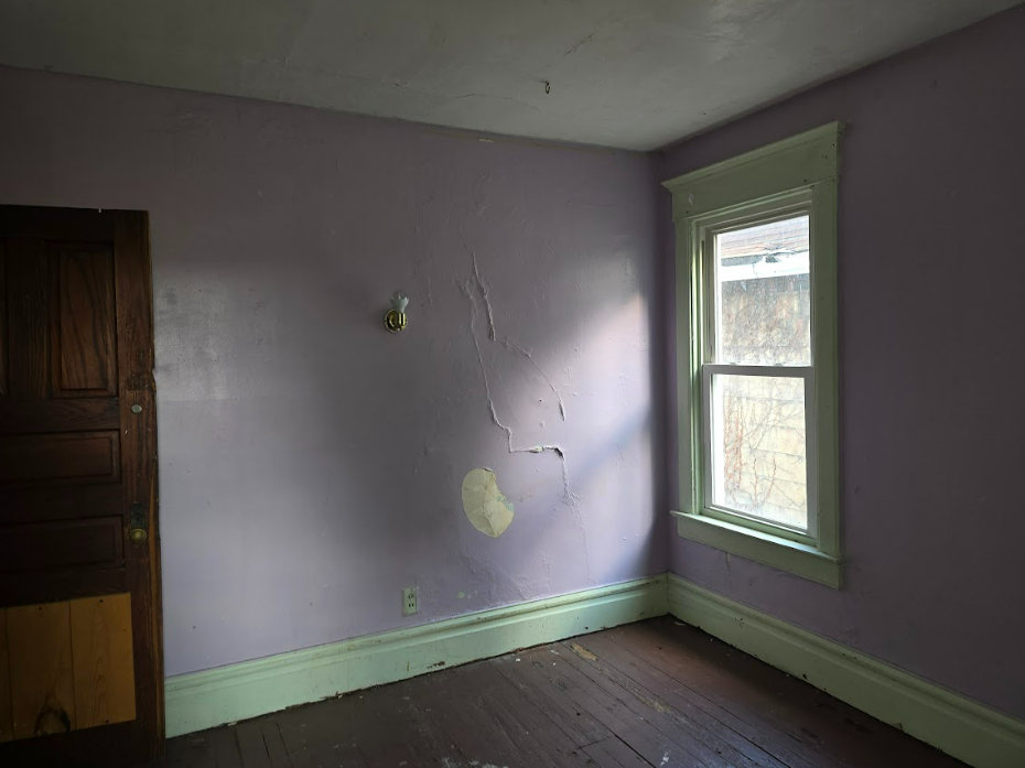 1825 N Peoria Ave Peoria IL 61603