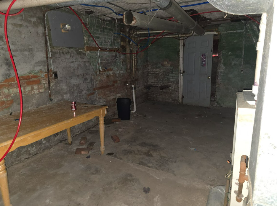 1825 N Peoria Ave Peoria IL 61603