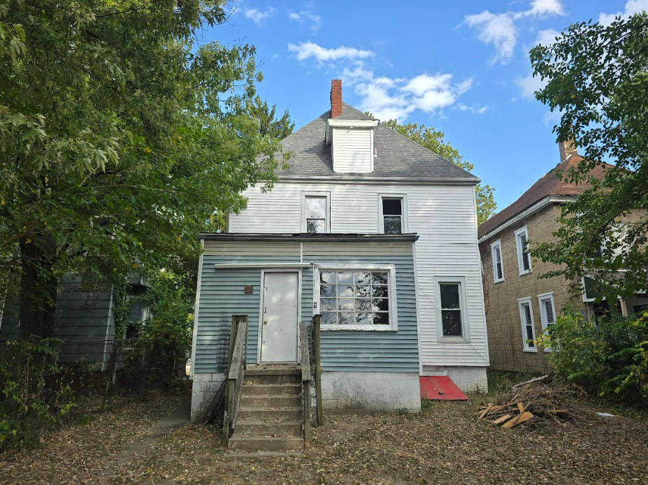 1825 N Peoria Ave Peoria IL 61603