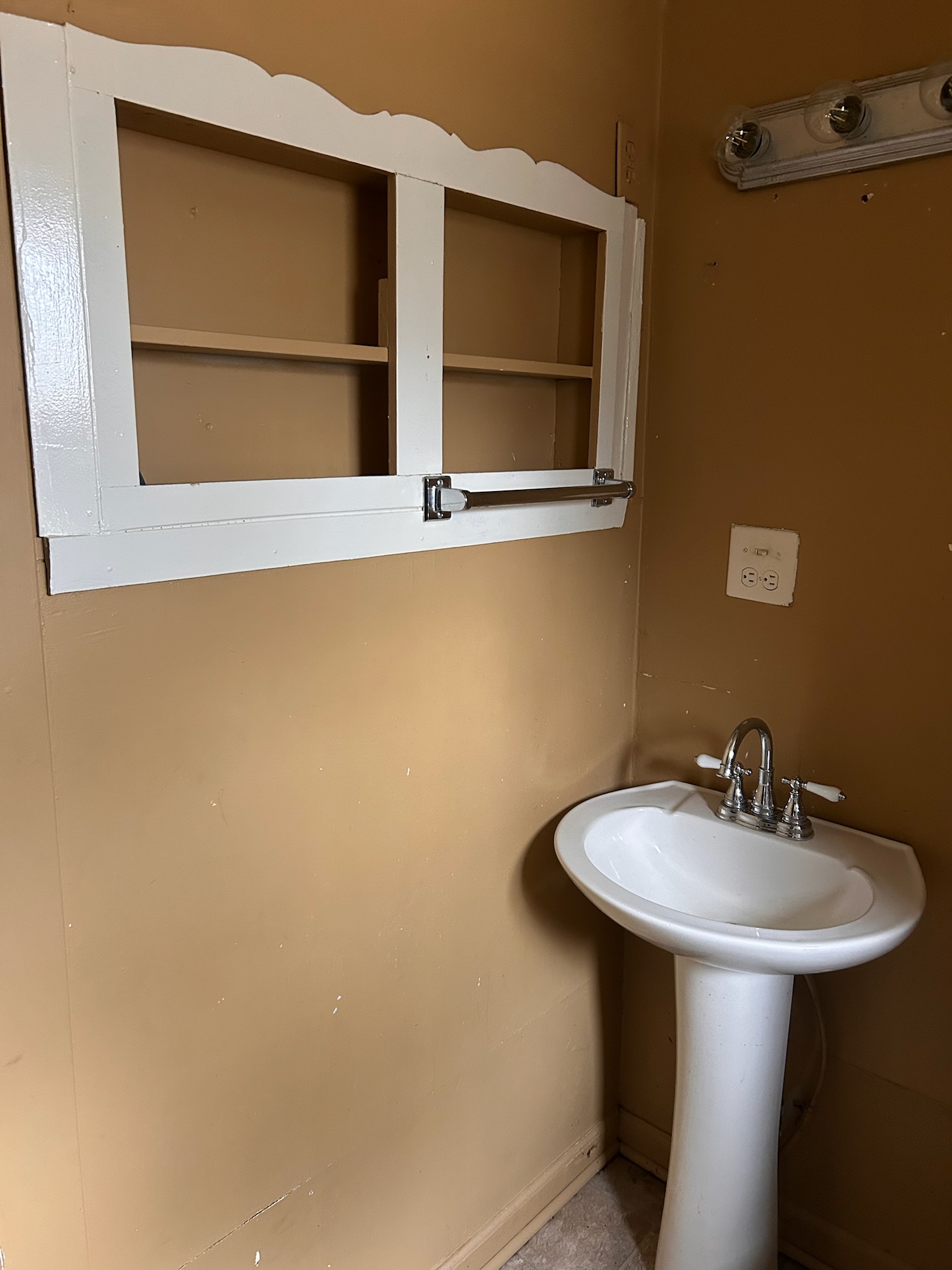 830 S Main St Bald Knob AR 72010