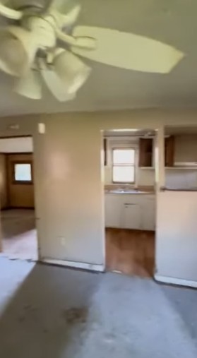 403 E Division St Decatur IL 62526