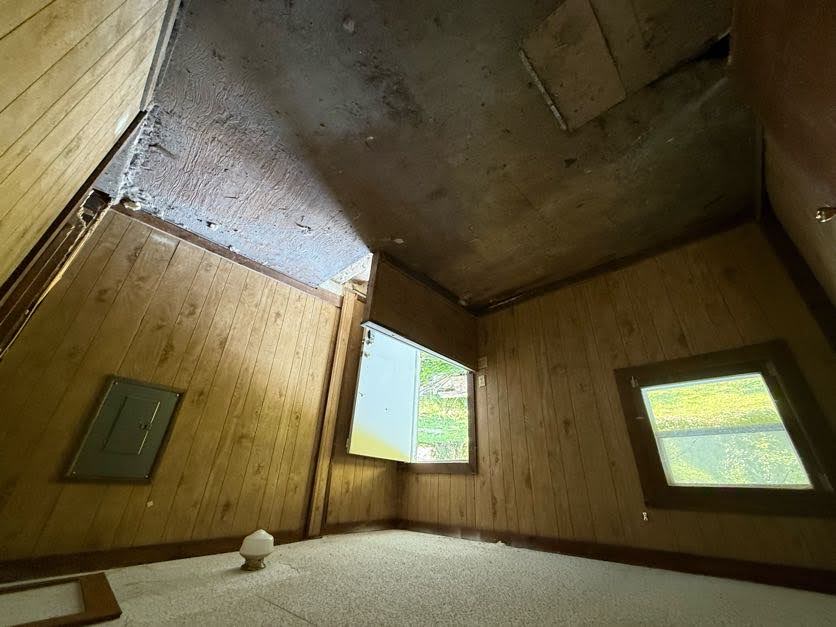 403 E Division St Decatur IL 62526