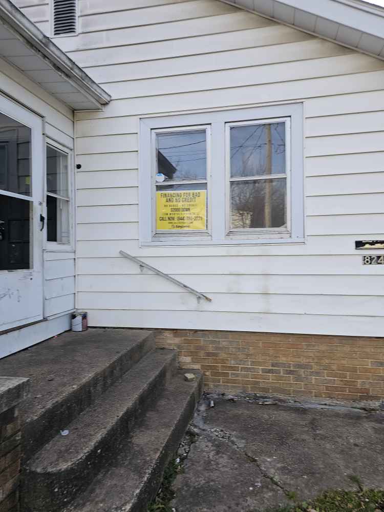 824 W Macqueen Ave Peoria IL 61604