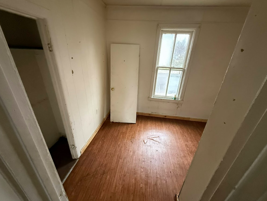 1540 W Kettelle St Peoria IL 61605