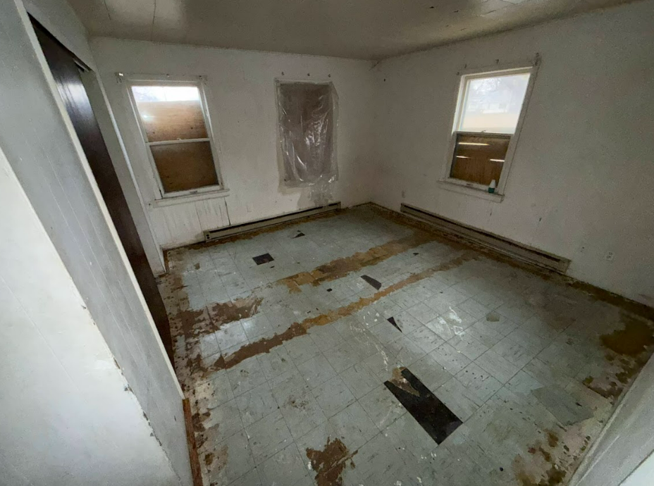 1540 W Kettelle St Peoria IL 61605