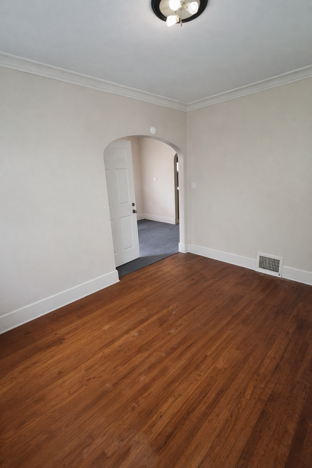 130 S Cleveland Ave Peoria IL 61605