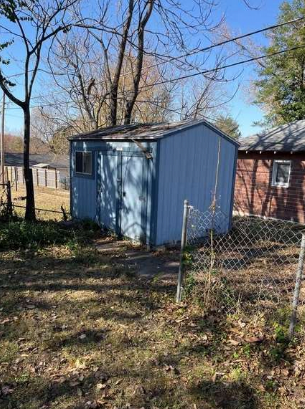 203 W Lindell St West Frankfort IL 62896