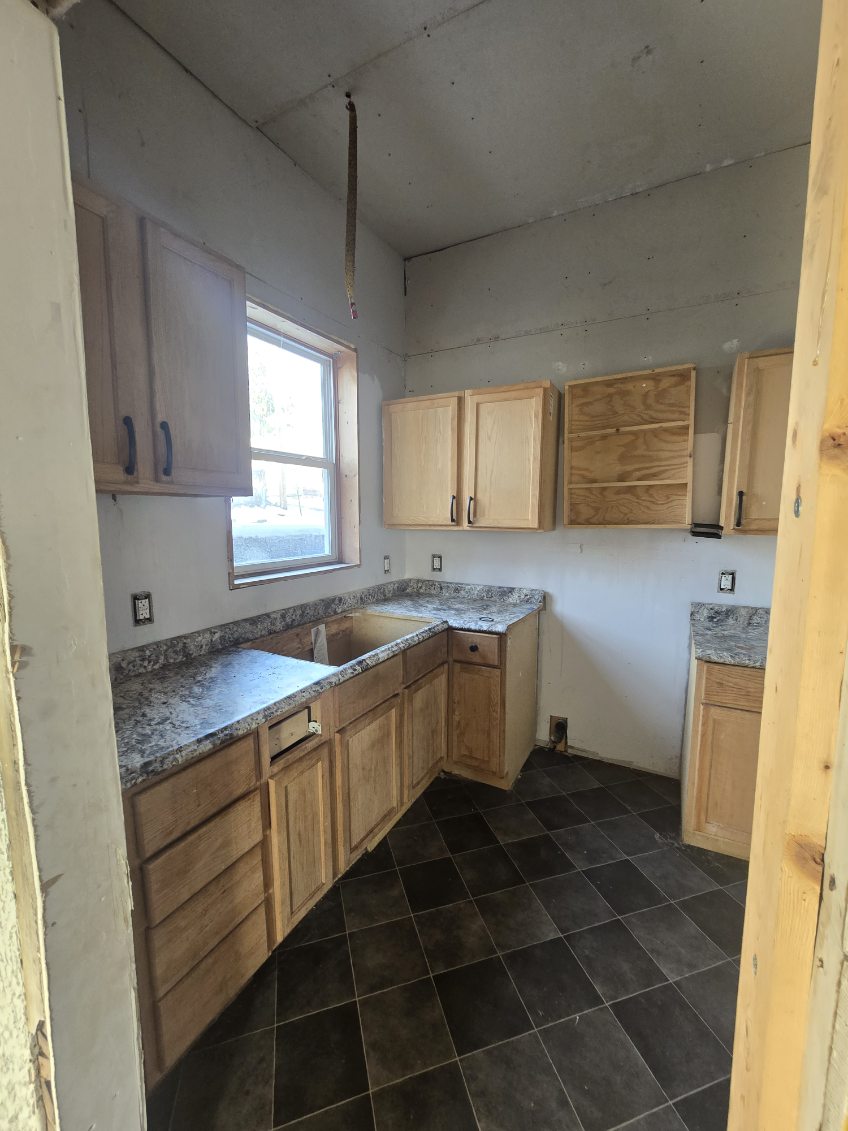 17 7th St Wheeling WV 26003