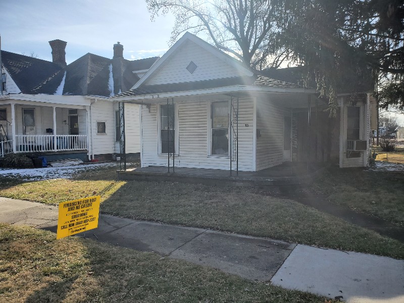 1103 Broadway St Vincennes IN 47591