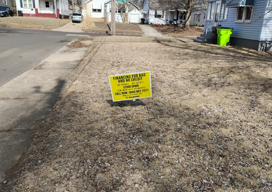 2214 N Linsley Ave Peoria IL 61604