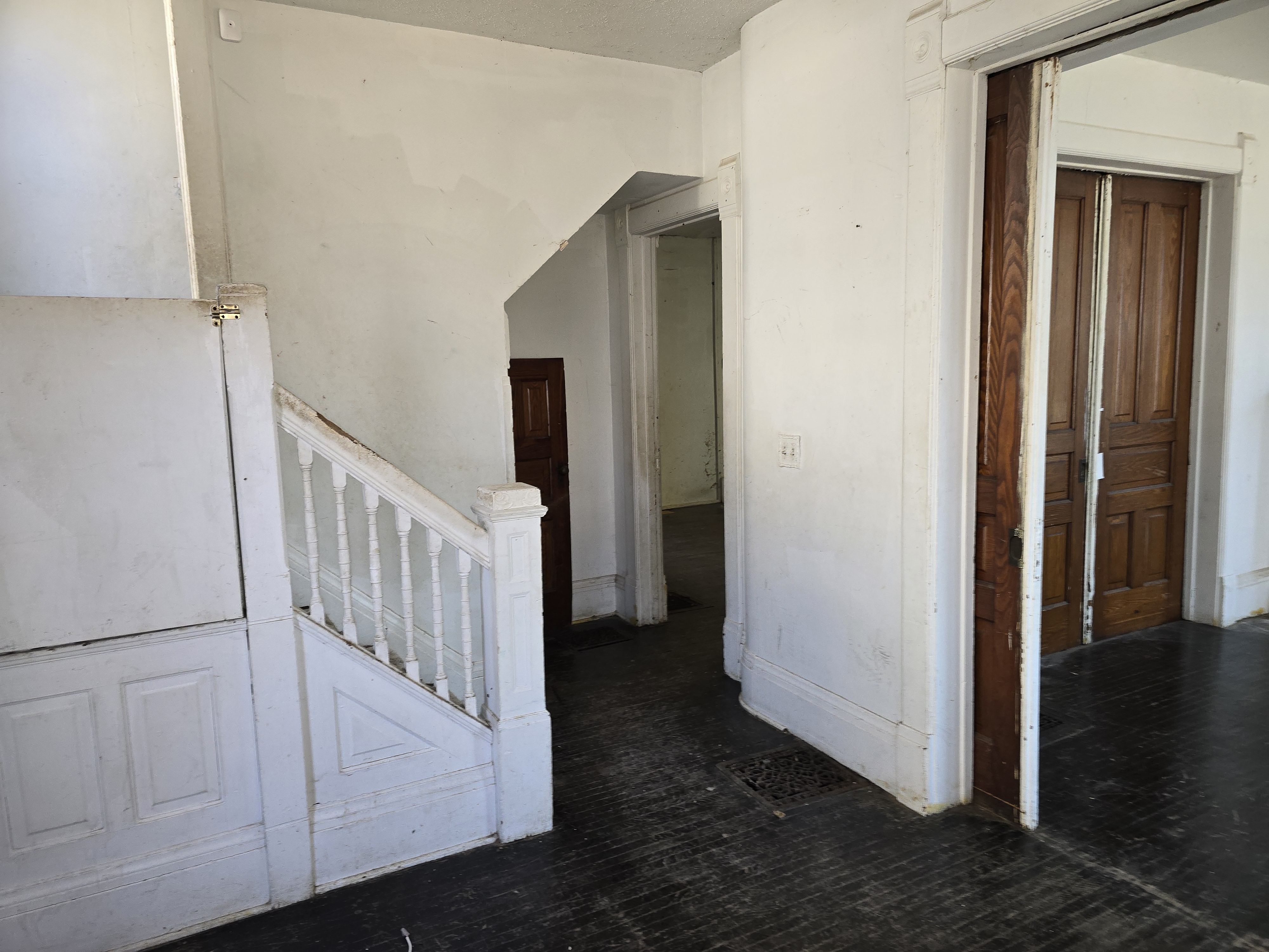 1806 N Peoria Ave Peoria IL 61603