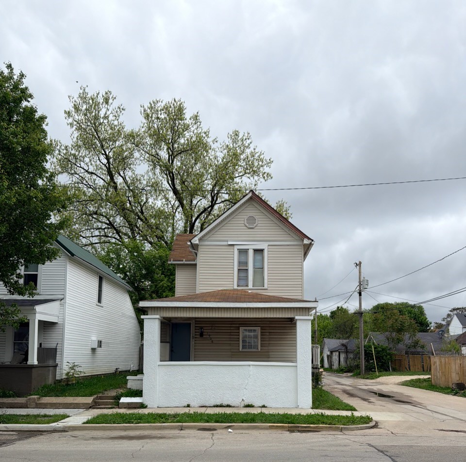 1908-1908 1/2 NE St Richmond IN 47374