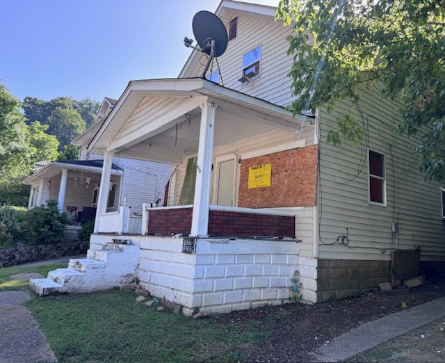 531 N 4th St Flatwood KY 41139