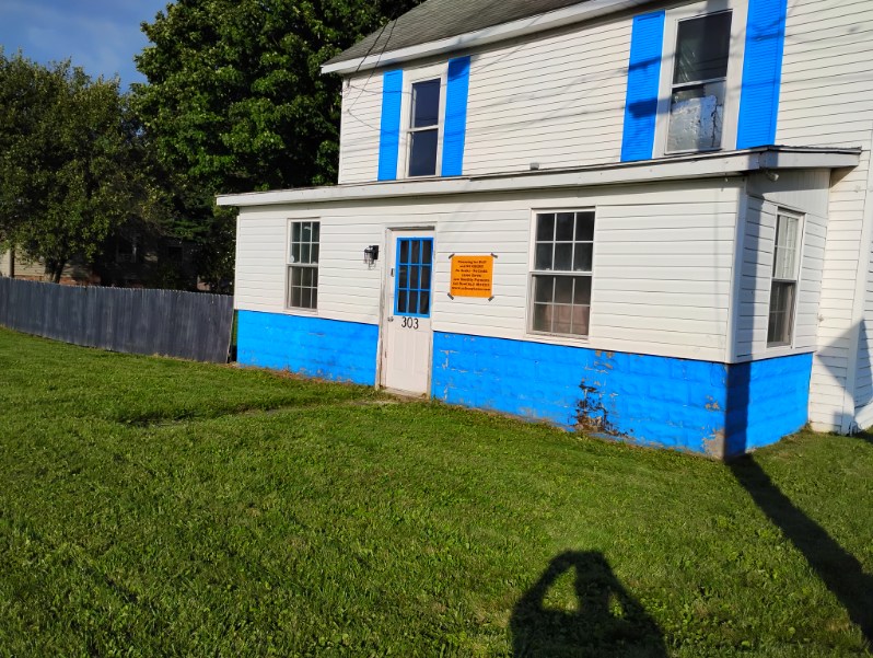 303 Walker St Garrett PA 15542