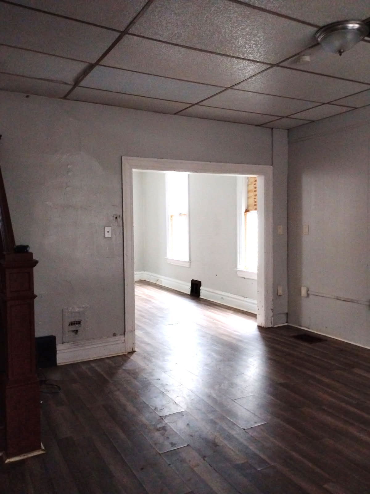 11 E Gaskill Ave Jeannette, PA 15644