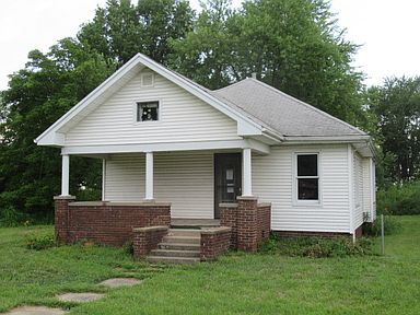 710 W Main St Casey IL 62420