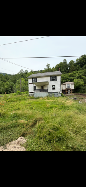 1621 Dawson Ave W Big Stone Gap VA 24219
