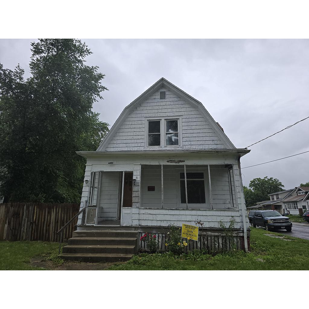 319 E Archer Ave Peoria IL 61603