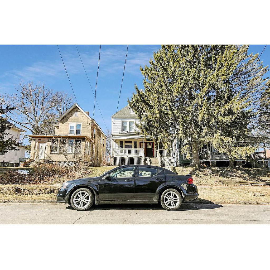 1825 N Peoria Ave Peoria IL 61603