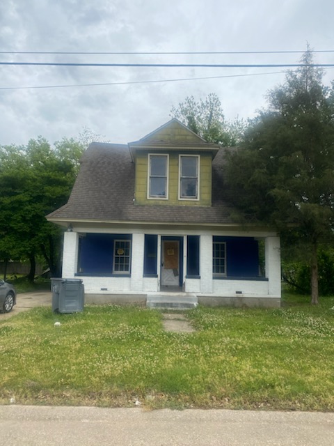 305 S Everett St Kennett MO 63857