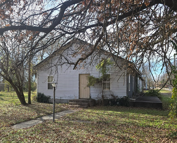 2305 Cleveland Ave Baxter Springs KS 66713