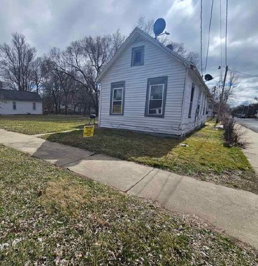 1540 W Kettelle St Peoria IL 61605